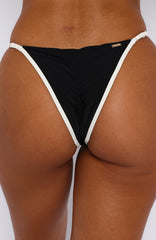Hvar Bottoms Black/White
