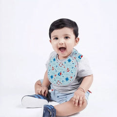 Leak-Proof Baby Bib with Soft, Absorbent Fabric for Everyday Feeding