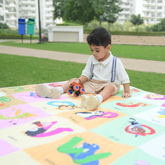 Alphabet print waterproof picnic mat