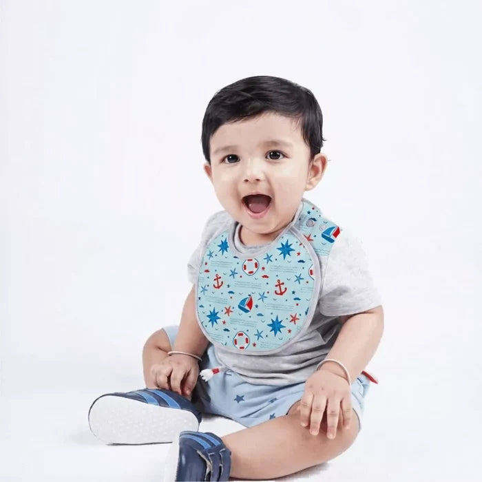 Leak-Proof Baby Bib with Soft, Absorbent Fabric for Everyday Feeding