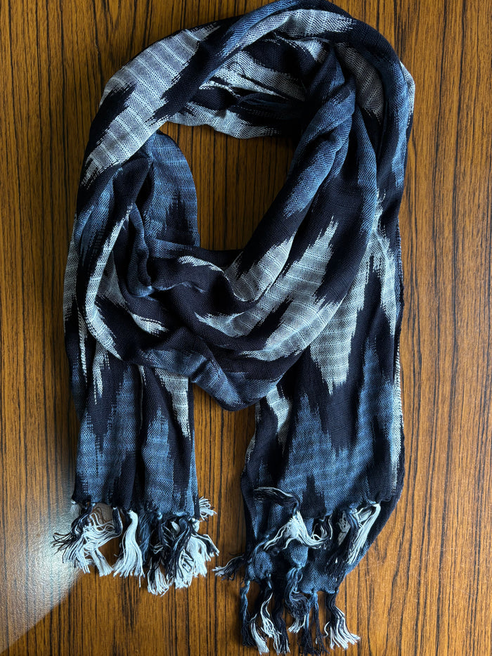 Light Scarf